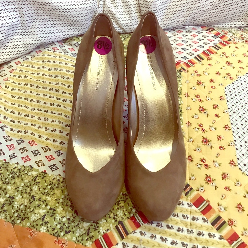 BCBG Tan Suede heels.
